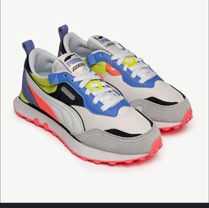 Puma Multicolor Sneaker | Sz 7